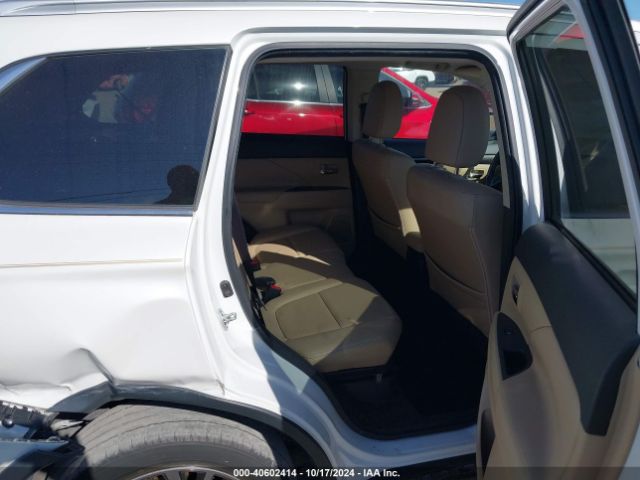 JA4AD3A37JZ055247 Mitsubishi Outlander Sel