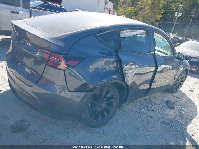 2022 TESLA MODEL Y 7SAYGDEE0NF353599 Photo 3