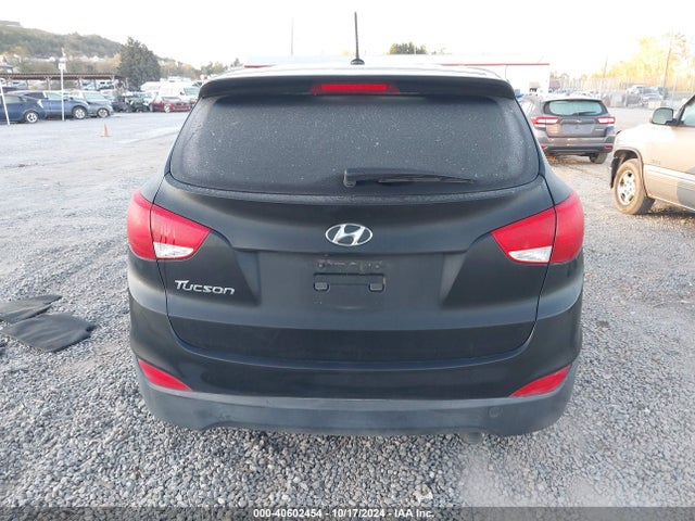 Hyundai TUCSON GLS 2015 KM8JT3AF5FU085320 Image 16