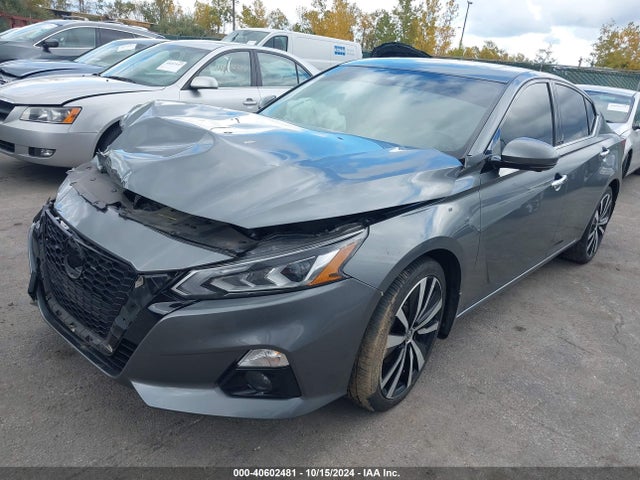 Nissan Altima 2.5 Platinum 2019 1N4BL4FW3KC130591 Image 2