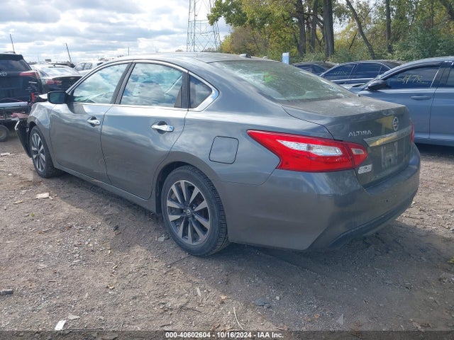 Nissan Altima 2.5 Sv 2017 1N4AL3AP3HC269098 Image 3