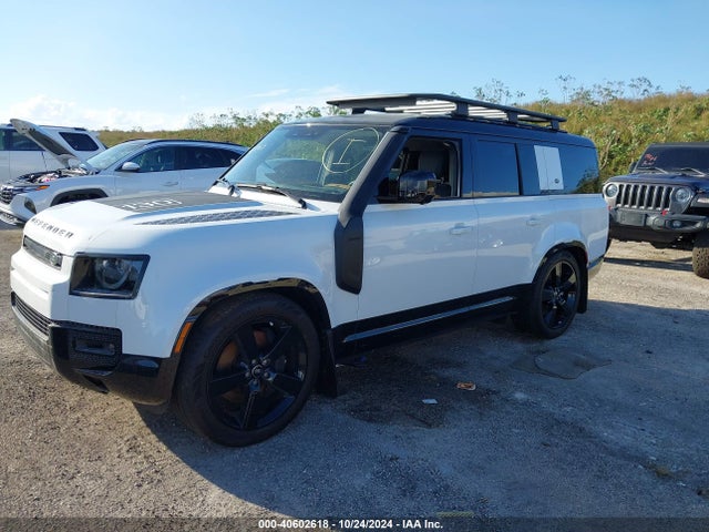 SALE2FEU1R2304947 Land Rover Defender 130 P400 X-dynamic Se