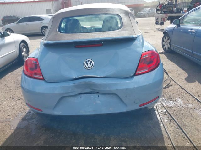 3VW517AT2FM821009 Volkswagen Beetle 1.8t
