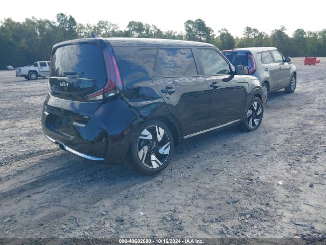 KNDJ53AU6R7903010 KIA Soul Gt-line