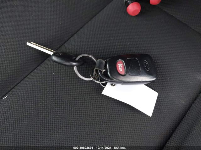 KMHTC6AD3GU270086 Hyundai Veloster