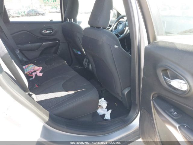 2019 JEEP CHEROKEE 1C4PJLCB4KD428000 Photo 7