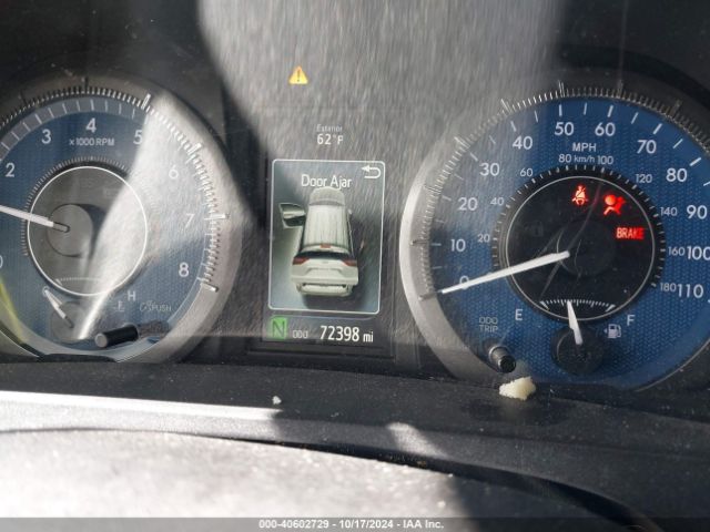 5TDYZ3DC1HS794501 Toyota Sienna Xle 8 Passenger