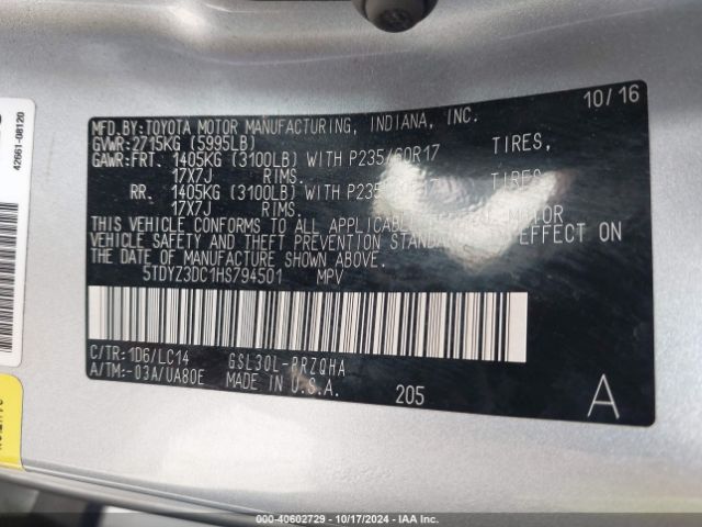 5TDYZ3DC1HS794501 Toyota Sienna Xle 8 Passenger