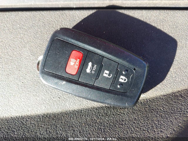 Toyota COROLLA LE 2021 JTDVPMAE0MJ167722 Image 11