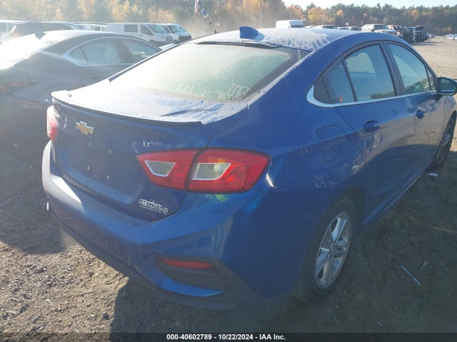 Chevrolet Cruze Lt Auto 2018 1G1BE5SM4J7156891 Image 4