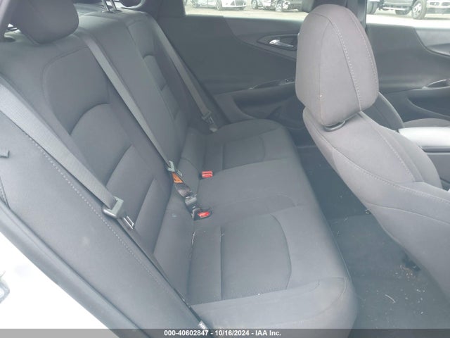 Chevrolet Malibu Fwd 1fl 2022 1G1ZC5ST2NF165354 Image 8