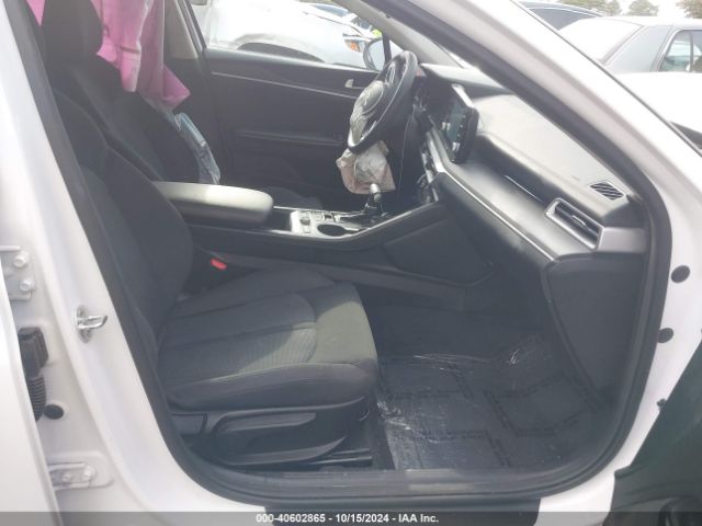 5XXG14J24NG147687 KIA K5 LXS
