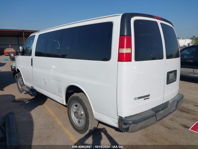 1GAWGRFF7F1108021 Chevrolet Express 2500 Lt