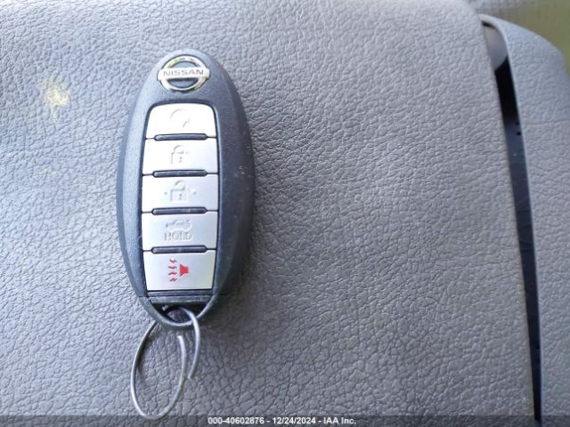 1N4AA6AP1HC389179 Nissan Maxima 3.5 Sv
