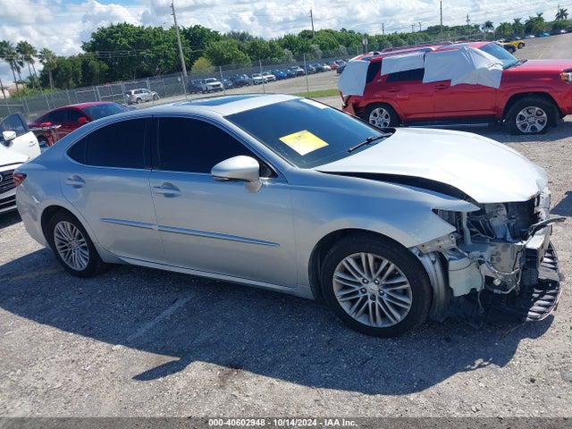 58ABK1GG4GU001705 Lexus ES 350