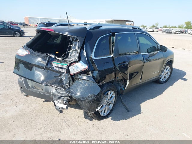 1C4PJLLB4JD509996 Jeep Cherokee Latitude Plus Fwd