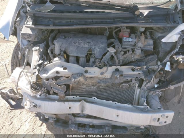 VNKKTUD35FA032156 Toyota YARIS L