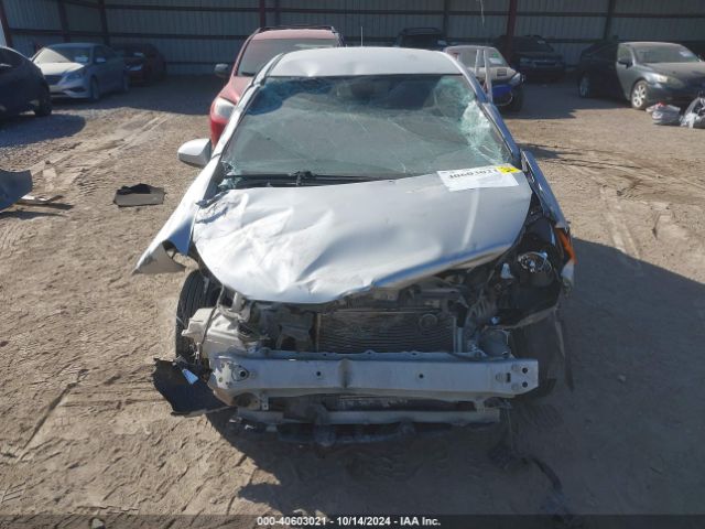 VNKKTUD35FA032156 Toyota YARIS L