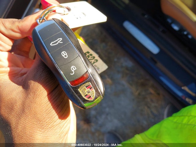 2017 PORSCHE 911 WP0BB2A93HS136084 Photo 10