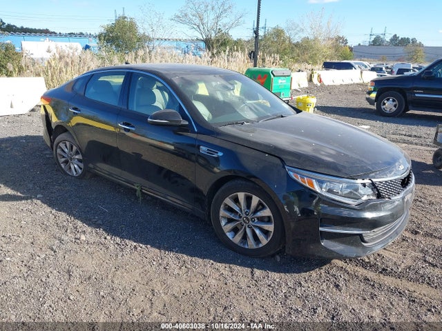 KIA OPTIMA EX 2018 5XXGU4L31JG249651 Image 1