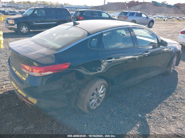 KIA OPTIMA EX 2018 5XXGU4L31JG249651 Image 4