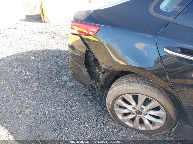 KIA OPTIMA EX 2018 5XXGU4L31JG249651 Image 6