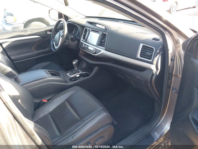 Toyota Highlander Xle 2017 5TDJZRFH9HS401258 Image 5