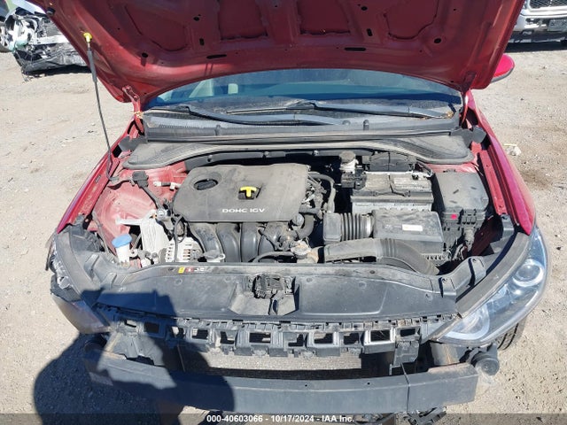 Hyundai ELANTRA SE 2017 5NPD74LF6HH210508 Image 10