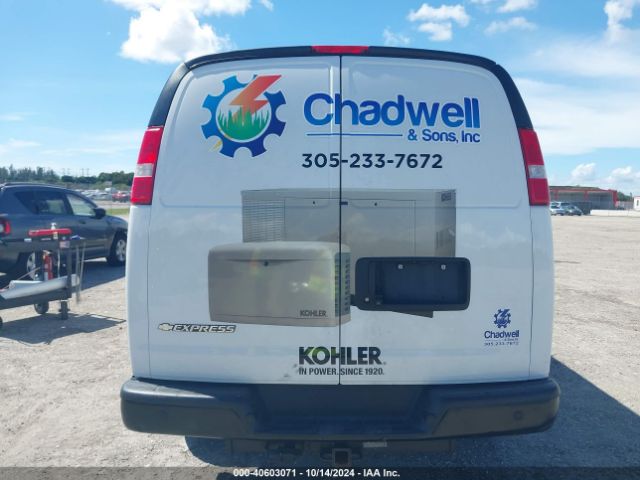 1GCWGAF78M1176505 Chevrolet Express Cargo Rwd 2500 Regular Wheelbase Wt