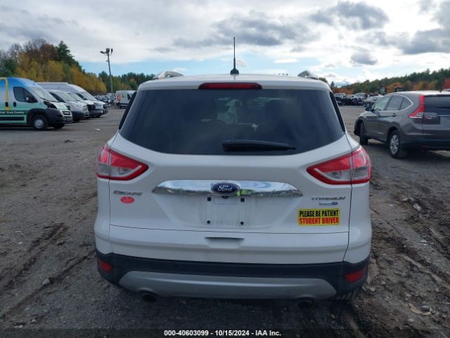1FMCU9JX7EUB03994 Ford Escape Titanium