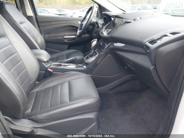 1FMCU9JX7EUB03994 Ford Escape Titanium