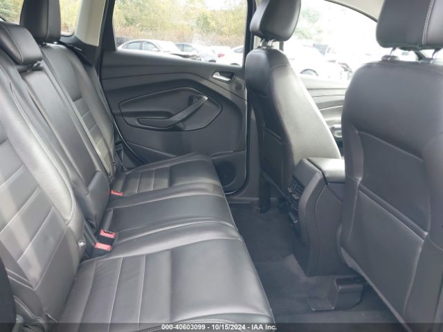 1FMCU9JX7EUB03994 Ford Escape Titanium