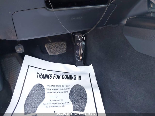 Toyota CAMRY LE 2018 4T1B11HK2JU143345 Image 11