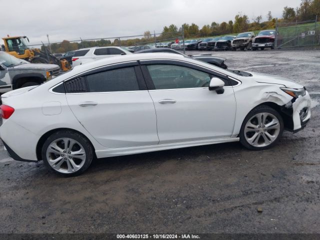 1G1BF5SM9H7239398 Chevrolet Cruze Premier Auto