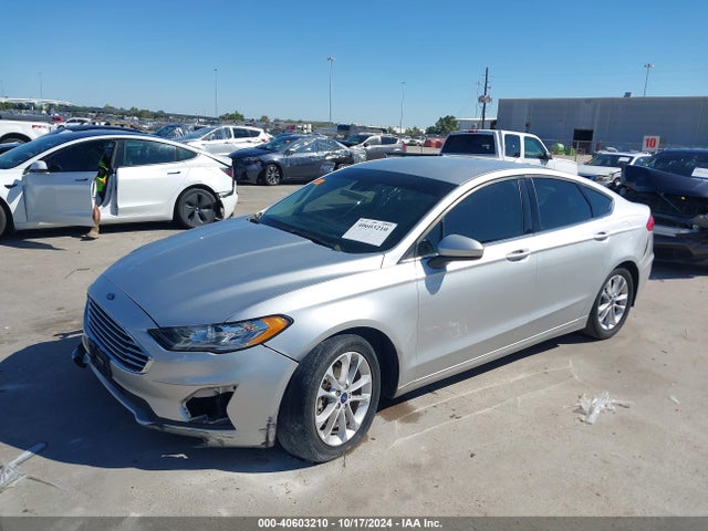 Ford FUSION SE 2019 3FA6P0HD0KR255429 Image 2