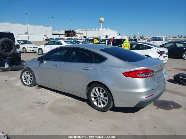 Ford FUSION SE 2019 3FA6P0HD0KR255429 Image 3