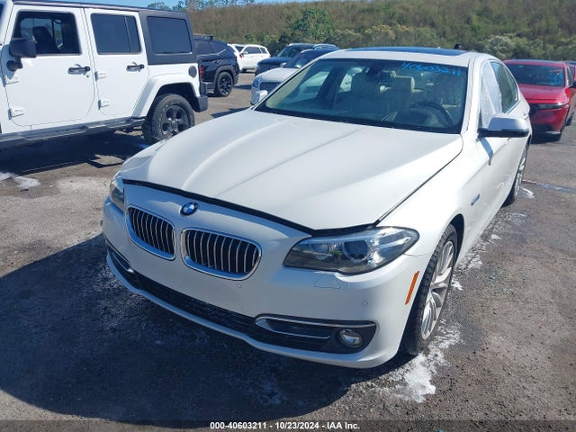 BMW 528I 2015 WBA5A5C58FD513695 Image 2