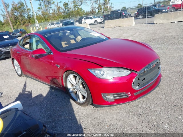 2013 TESLA MODEL S 5YJSA1CG4DFP19991 Photo 0