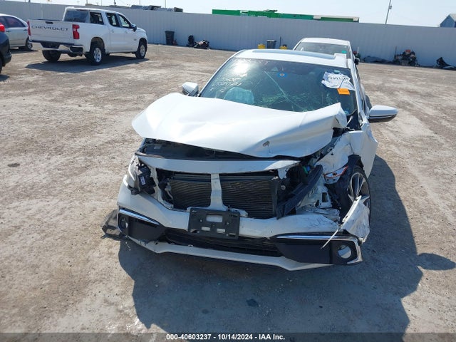 Honda Civic Touring 2019 2HGFC3B93KH357333 Image 13