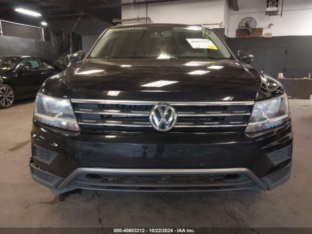 3VV0B7AX1KM111429 Volkswagen Tiguan 2.0t S