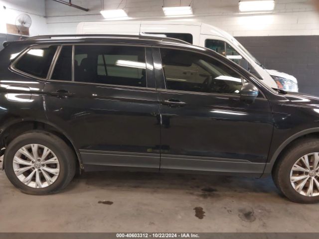 3VV0B7AX1KM111429 Volkswagen Tiguan 2.0t S