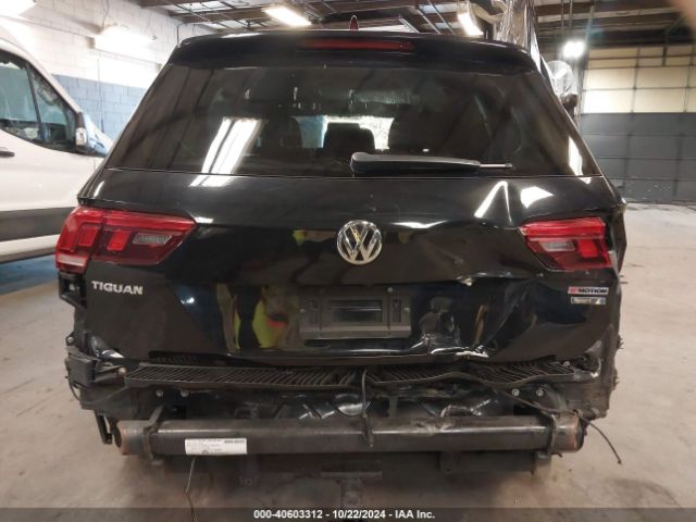 3VV0B7AX1KM111429 Volkswagen Tiguan 2.0t S