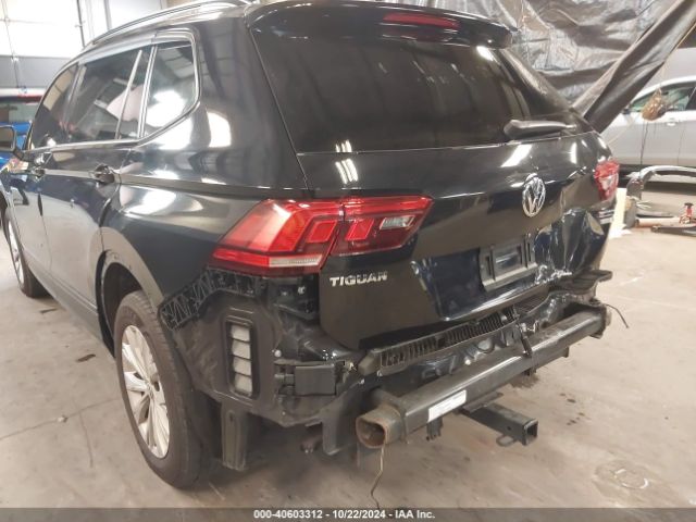 3VV0B7AX1KM111429 Volkswagen Tiguan 2.0t S