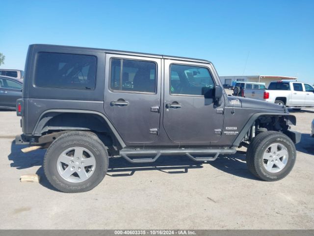 1C4BJWDG5GL167396 Jeep Wrangler Unlimited Sport