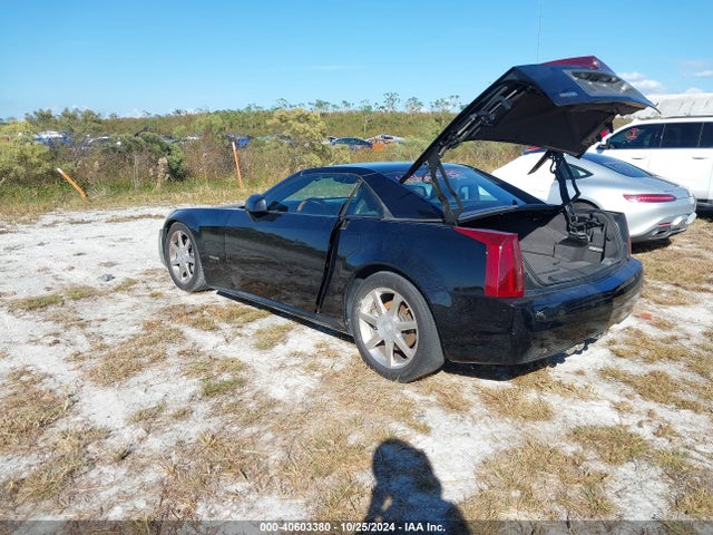 2004 CADILLAC XLR 1G6YV34A245602760 Photo 2
