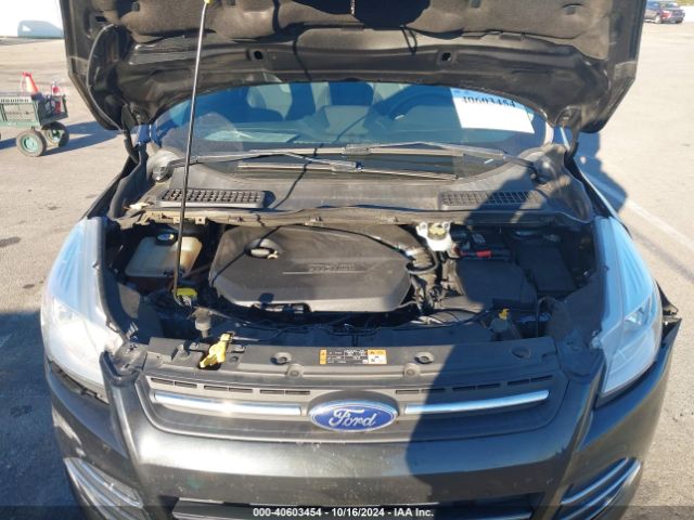 1FMCU0GX9EUE37219 Ford ESCAPE SE