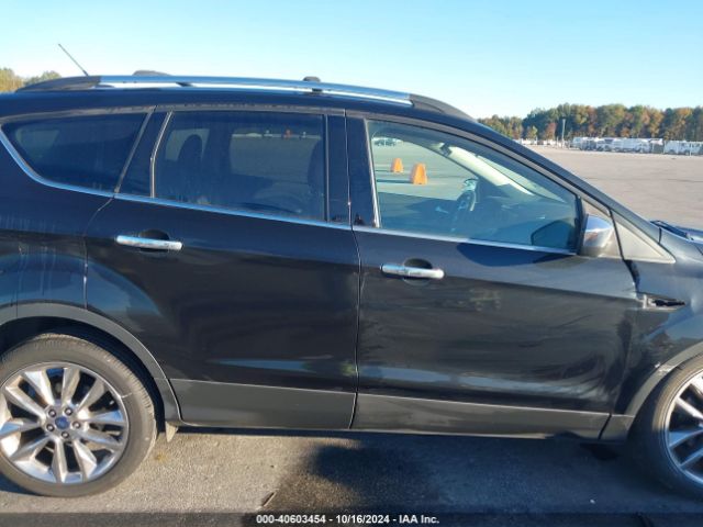 1FMCU0GX9EUE37219 Ford ESCAPE SE