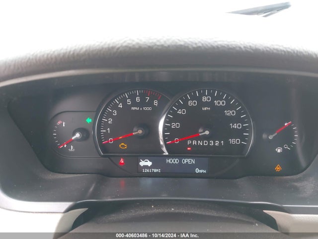 2011 CADILLAC DTS 1G6KD5E6XBU121382 Photo 6