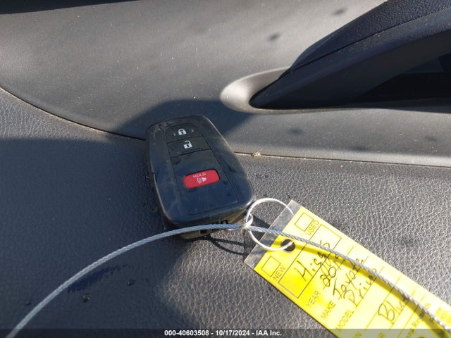 Toyota PRIUS XLE 2019 JTDKARFU3K3101636 Image 11