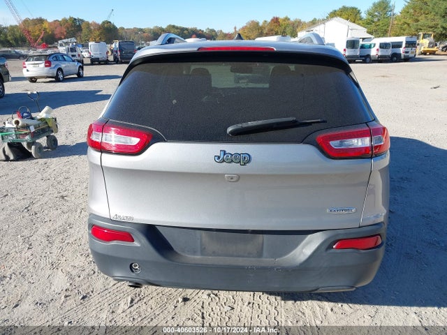 Jeep Cherokee Latitude 2016 1C4PJLCB4GW233753 Image 17